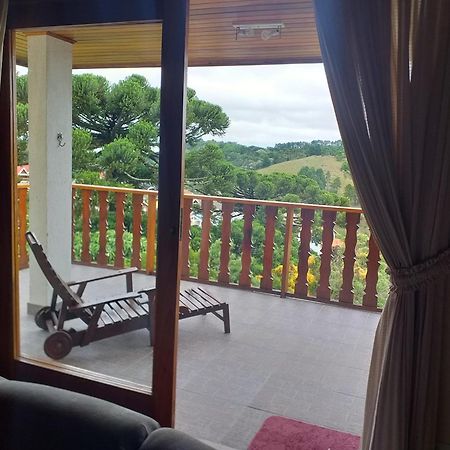 فيلا Zanzarini House Campos do Jordão الغرفة الصورة