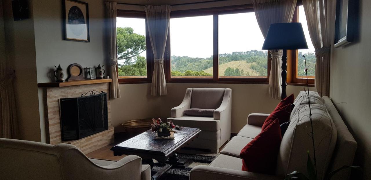 فيلا Zanzarini House Campos do Jordão المظهر الخارجي الصورة